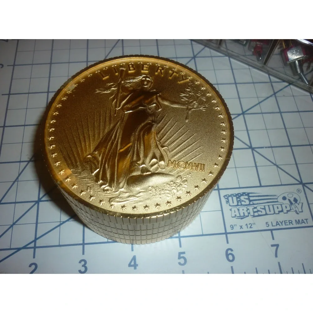 Bulova B0675 Gold Tone Coin Face Eagle Quartz Alarm‎ Desk Clock Roman Numerals